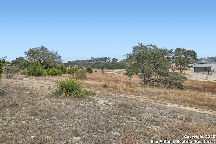 1.09 acres in Comal County - photo 8