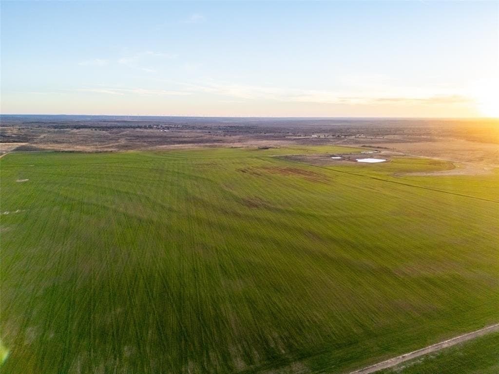 320 acres in Young County gallery image 3