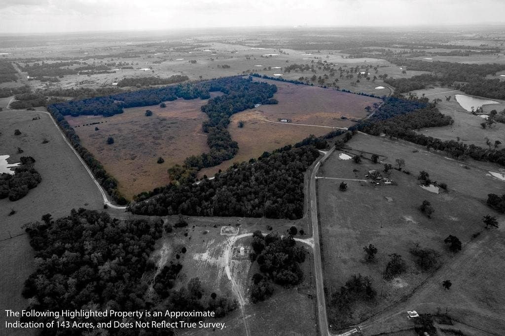 143 acres in FREESTONE County