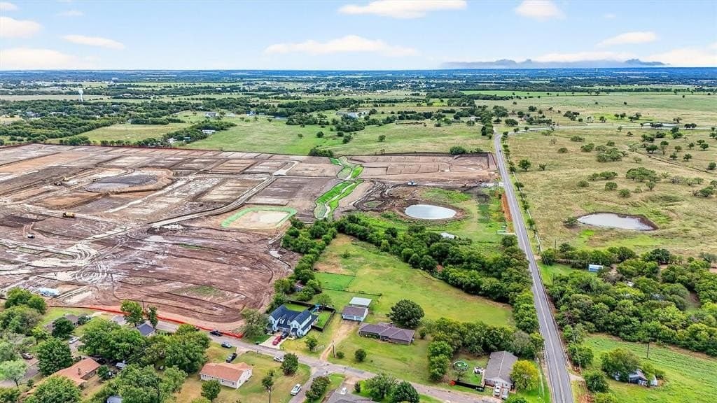 3.8 acres in Grayson County gallery image 4