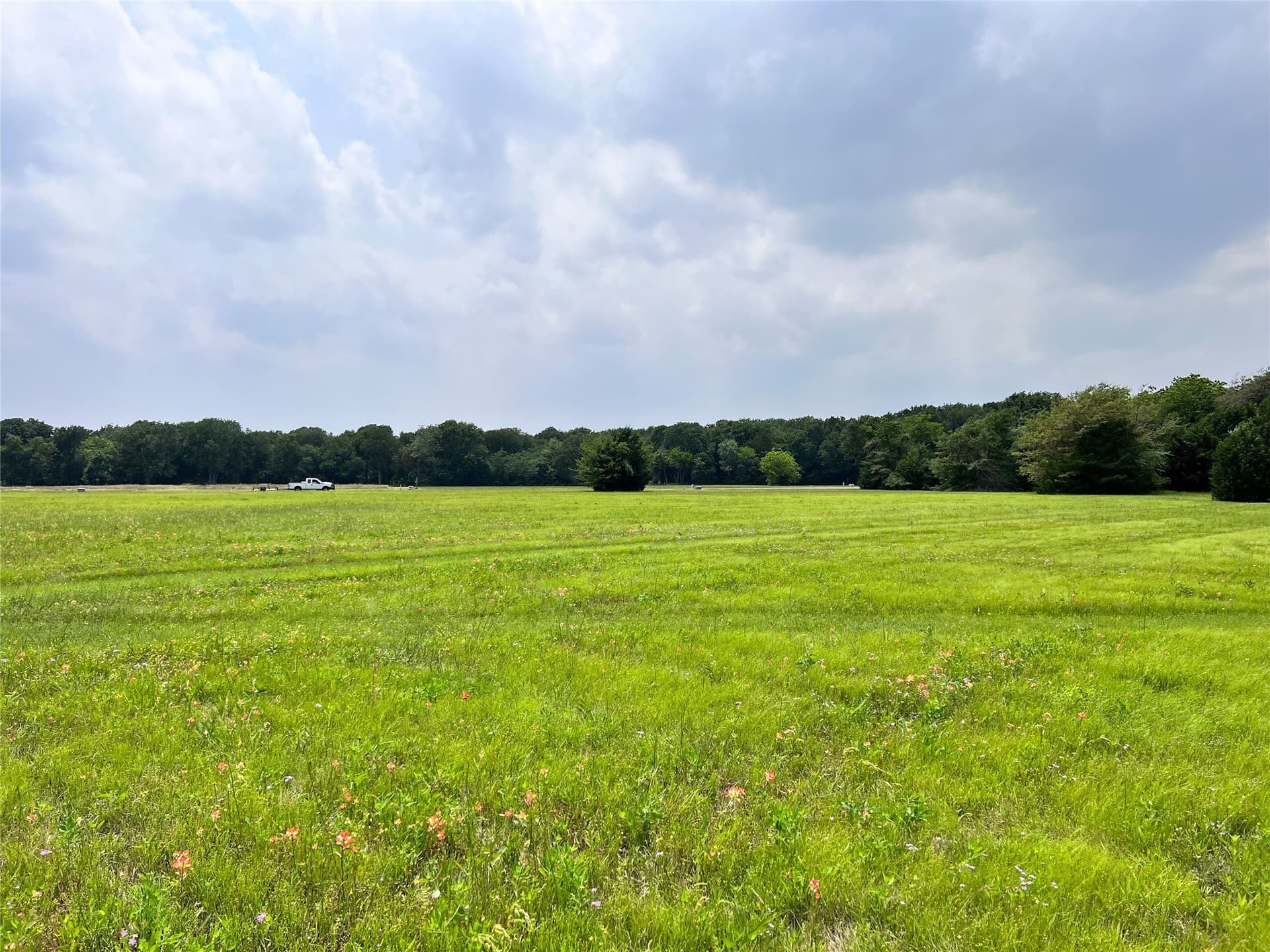1.02 acres in Navarro County - photo 25