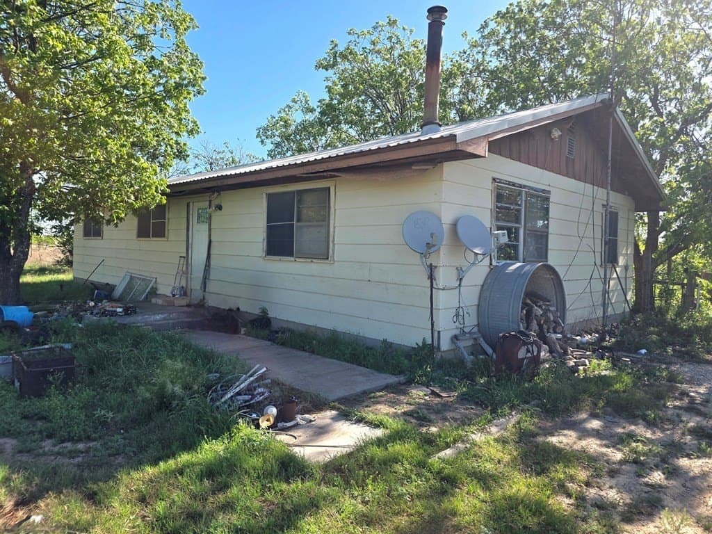 30 acres in Nolan County gallery image 3