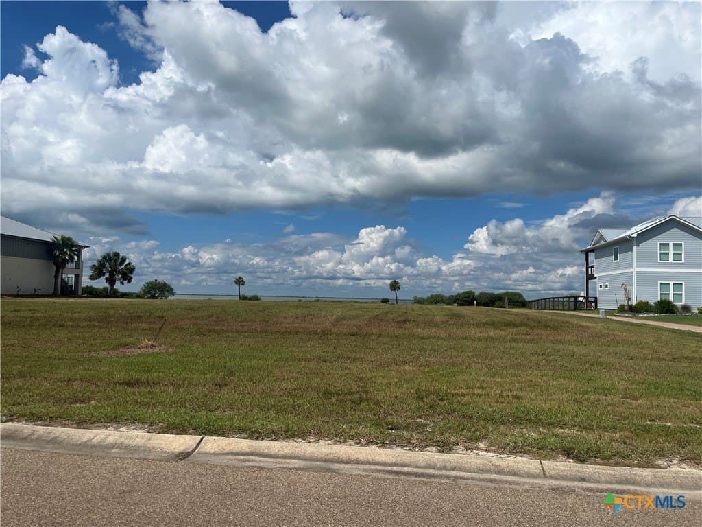 0.74 acres in Calhoun County gallery image 3