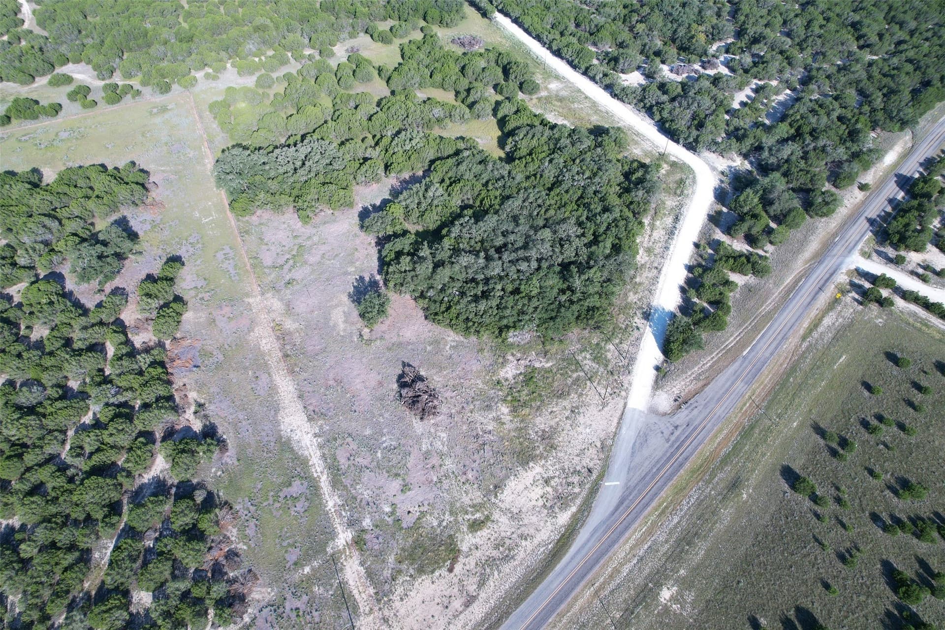 10.06 acres in Lampasas County - photo 2
