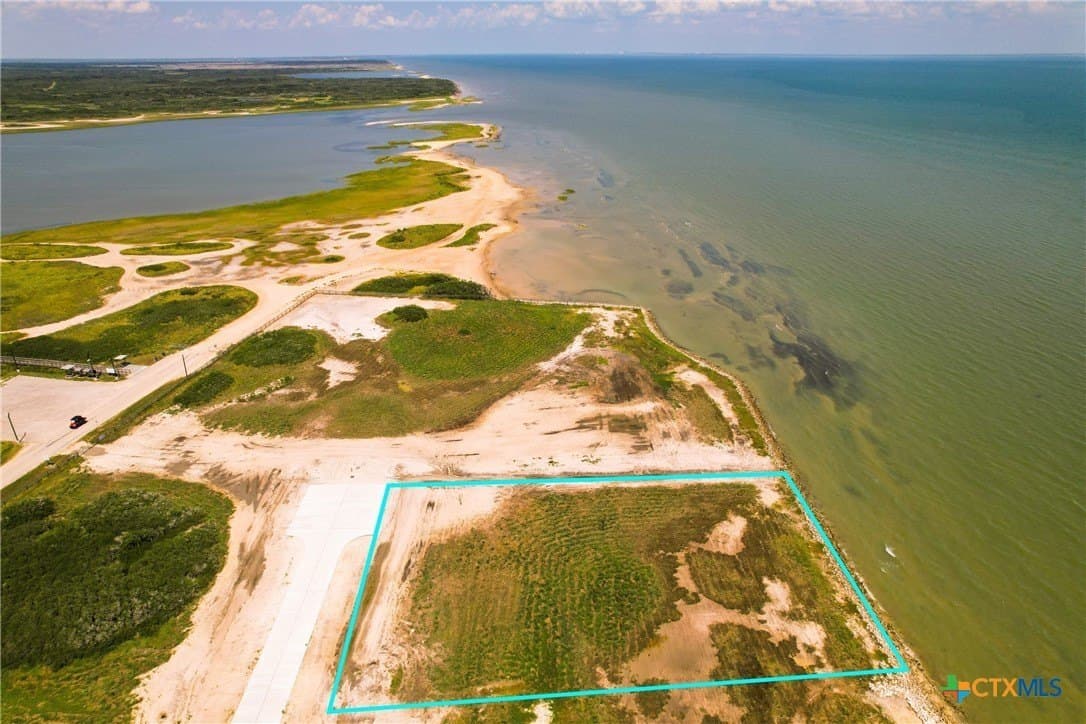 1.04 acres in Calhoun County - photo 10