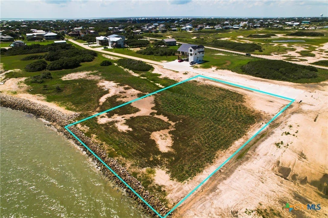 1.04 acres in Calhoun County featured view