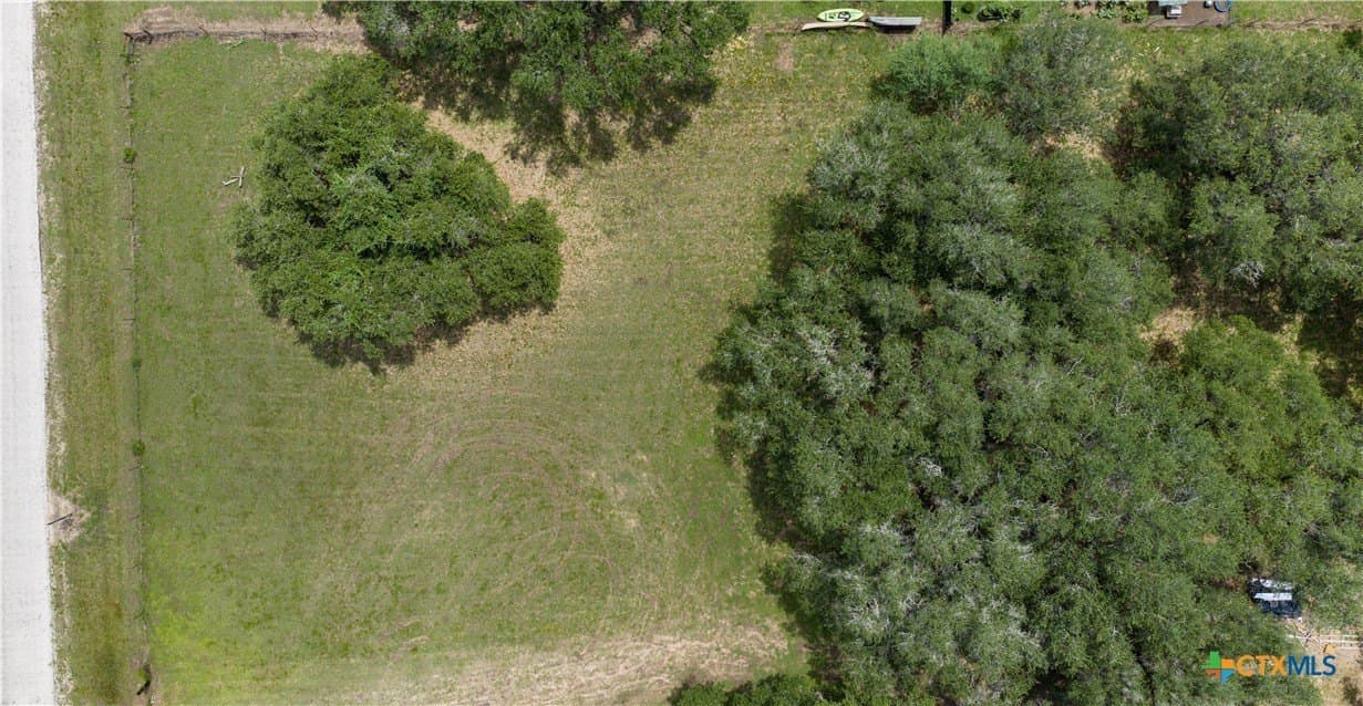 1.19 acres in Victoria County - photo 11