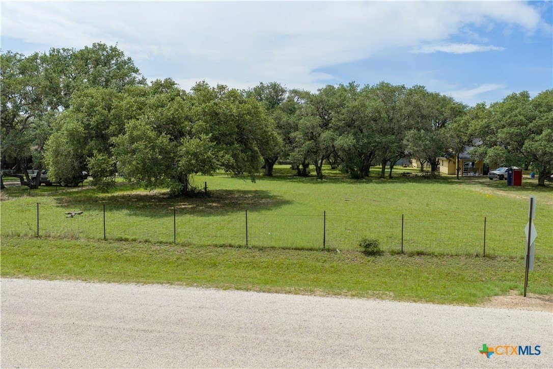 1.19 acres in Victoria County featured view
