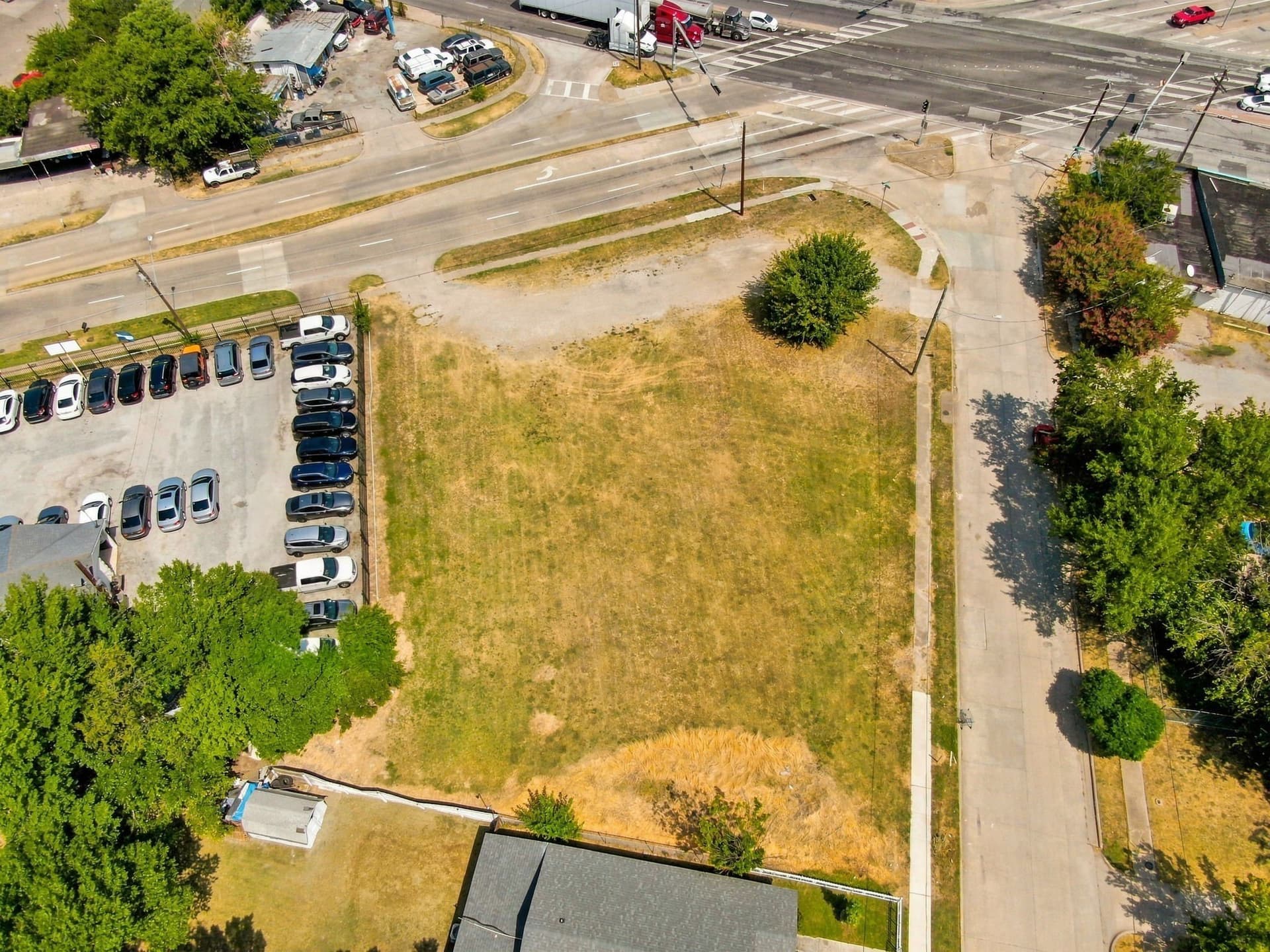 0.36 acres in Dallas County - photo 6
