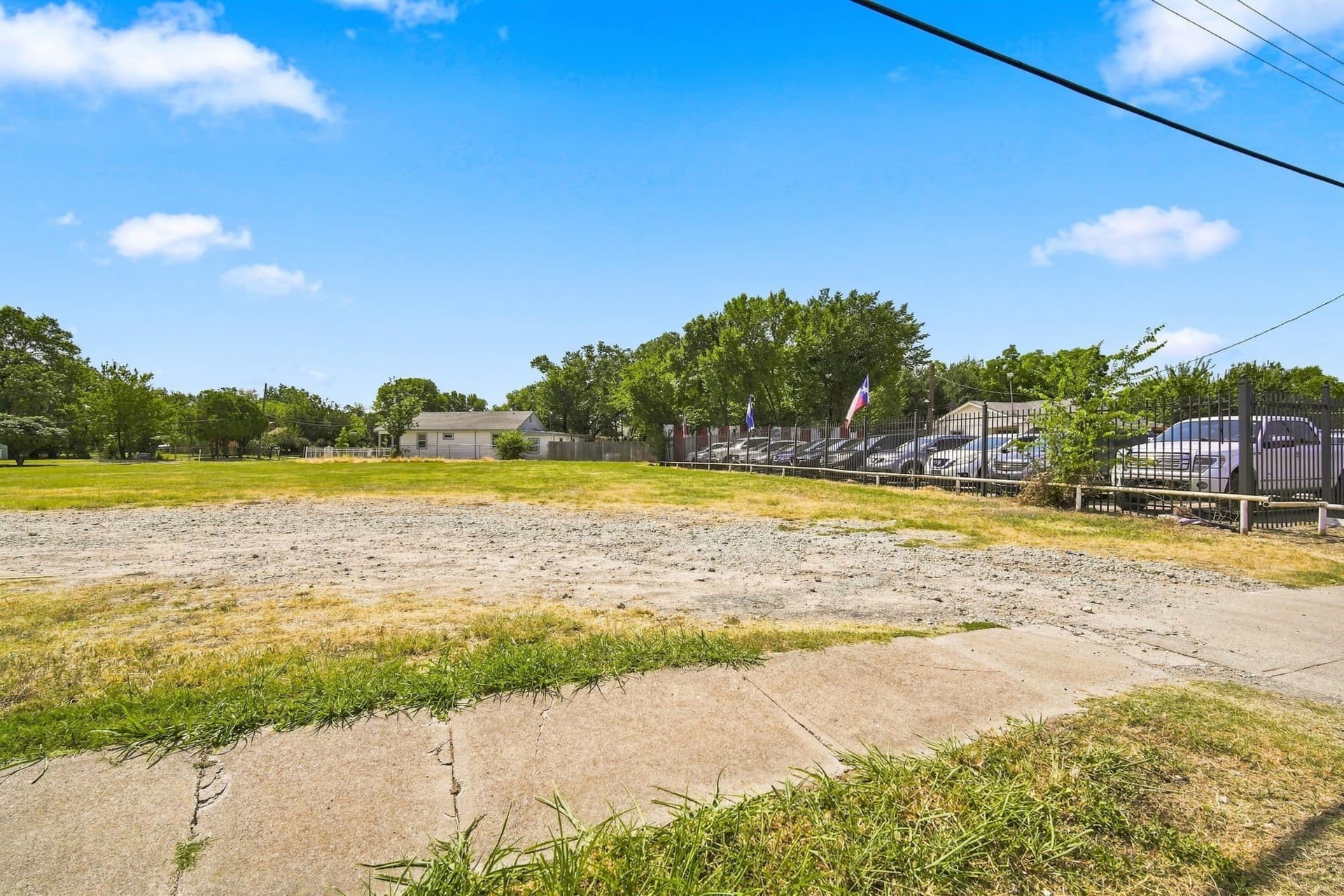 0.36 acres in Dallas County - photo 17
