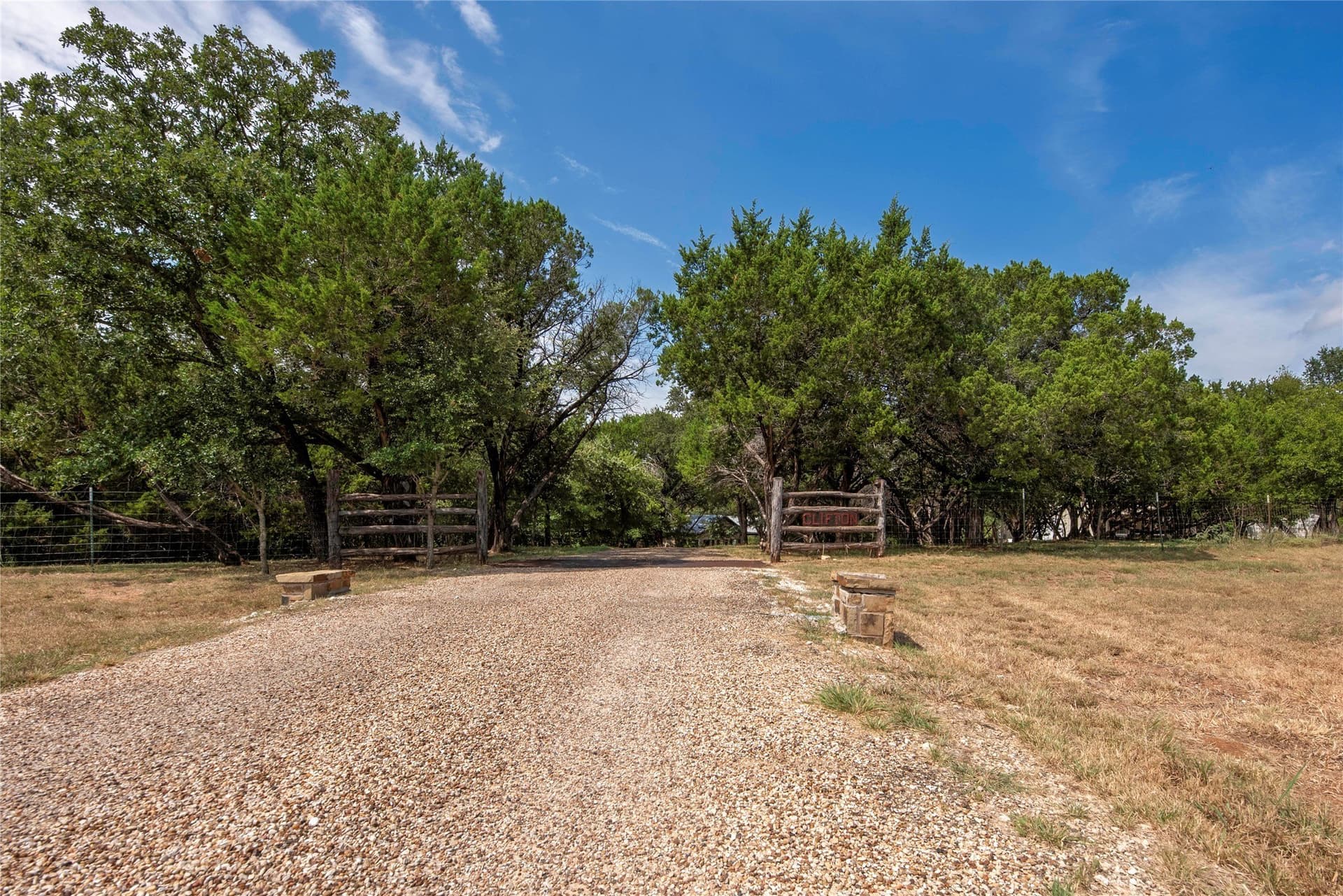 25.32 acres in Bosque County - photo 5
