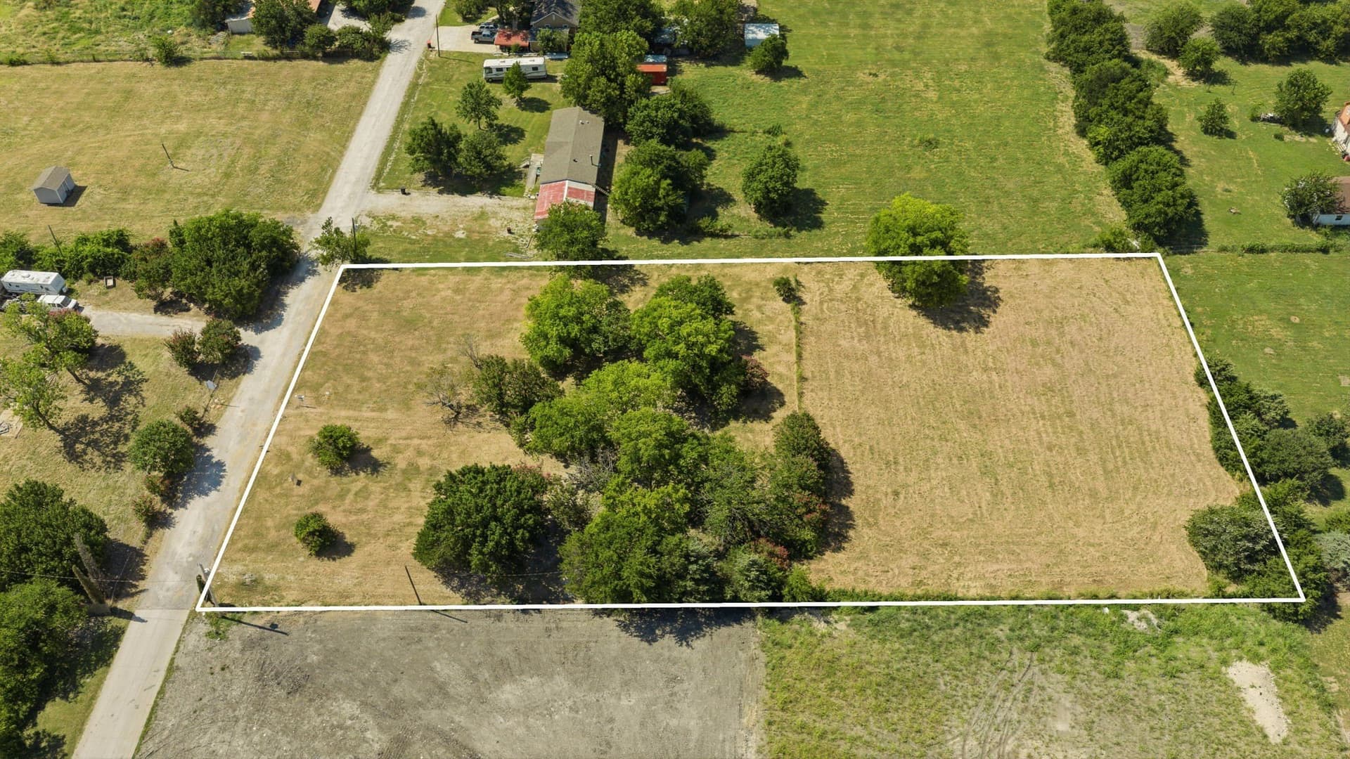 1.88 acres in Collin County gallery image 3