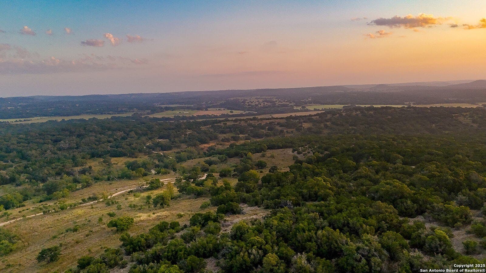 776 acres in Blanco County gallery image 2