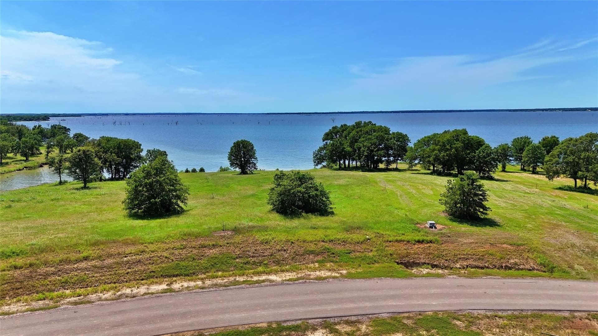 1.07 acres in Navarro County gallery image 4
