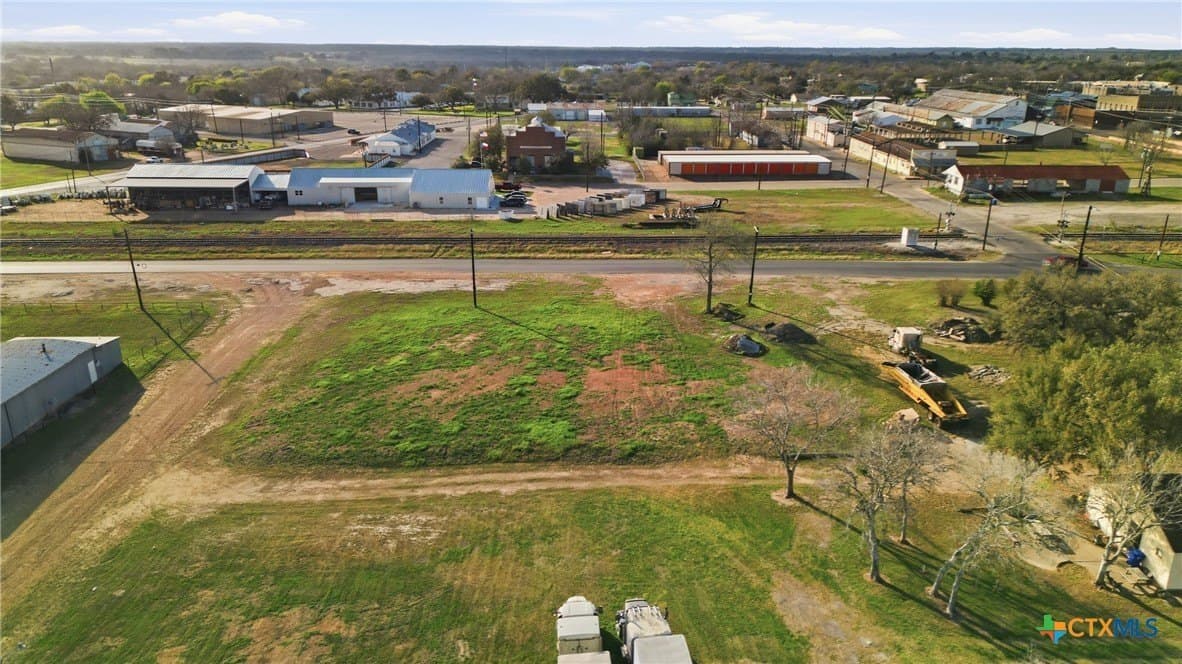 0.45 acres in DeWitt County - photo 10