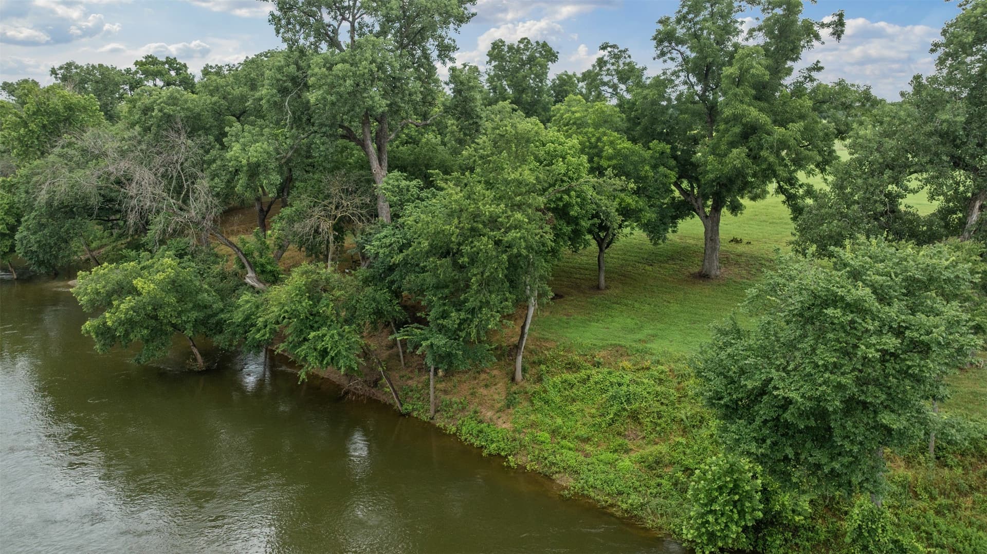 6.06 acres in Bosque County