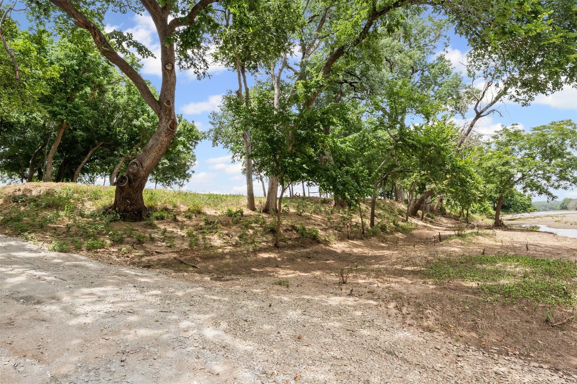 6.06 acres in Bosque County - photo 15
