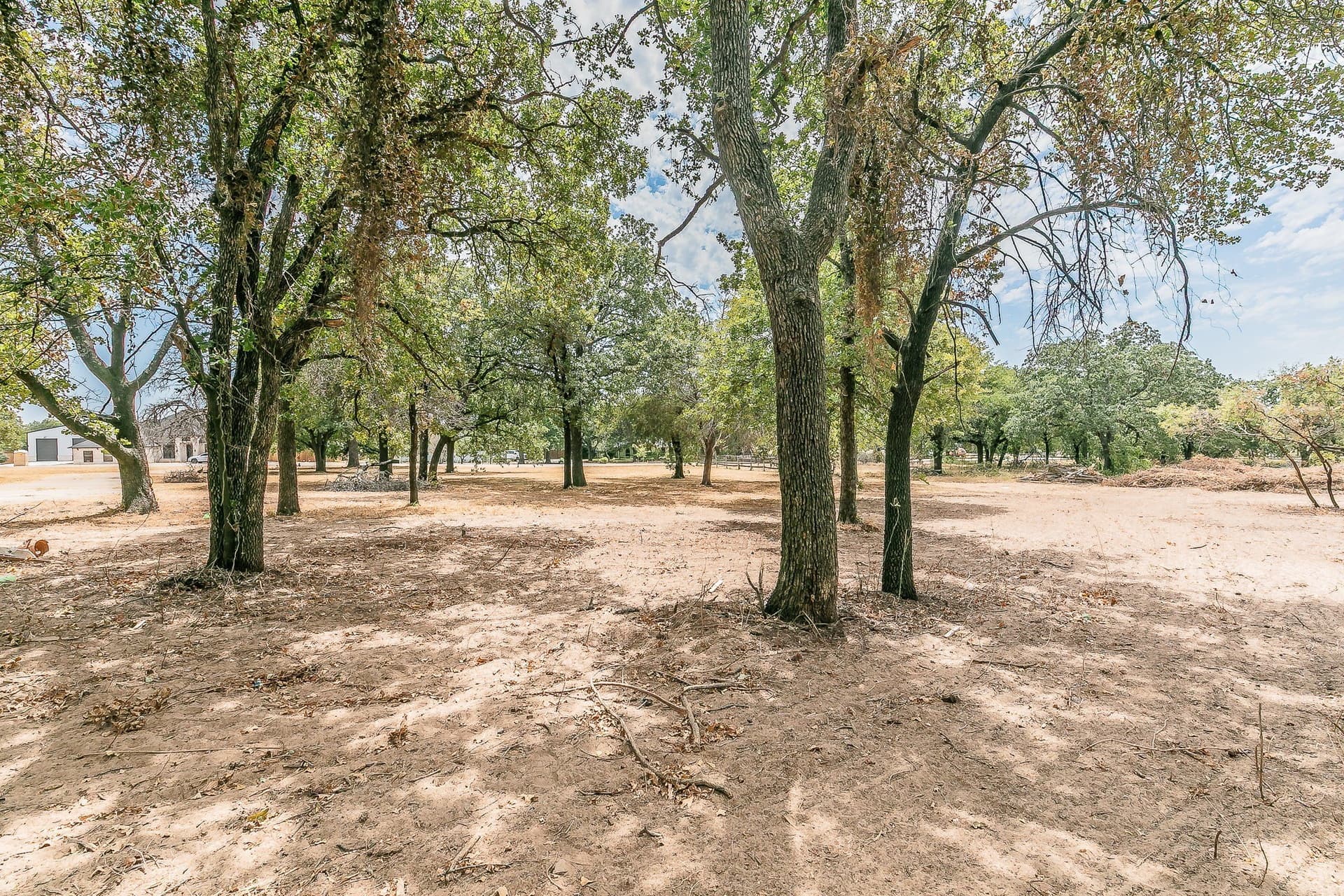 1.04 acres in Tarrant County - photo 6