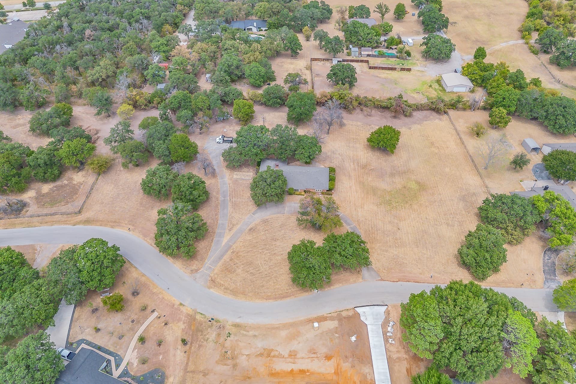 1.04 acres in Tarrant County - photo 10