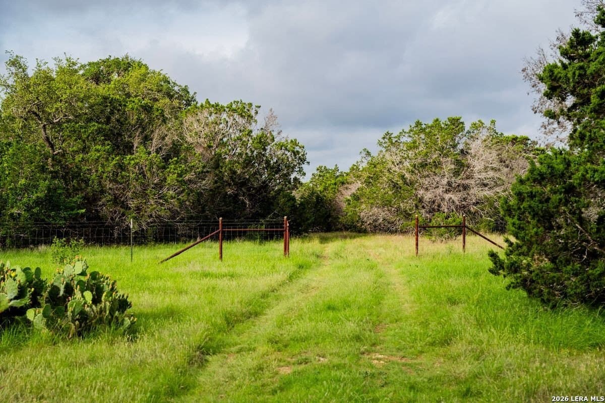 147 acres in Bandera County - photo 42