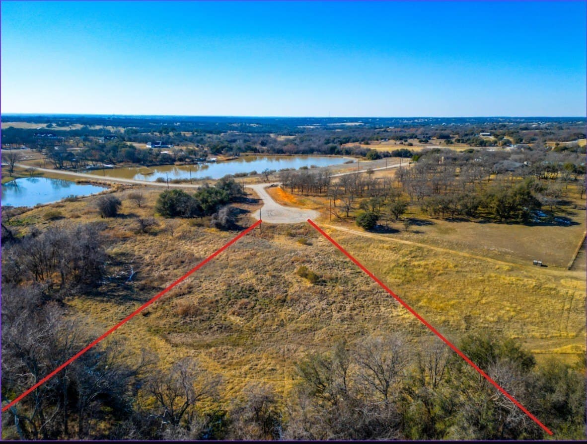 2.01 acres in Parker County