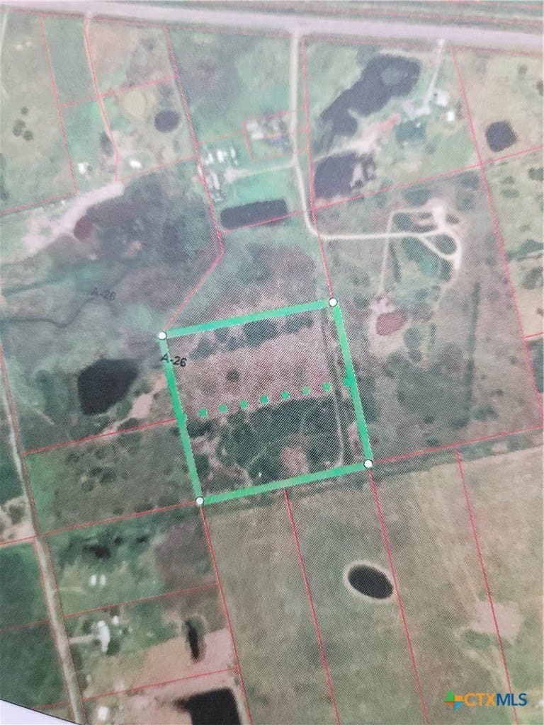 10 acres in Calhoun County