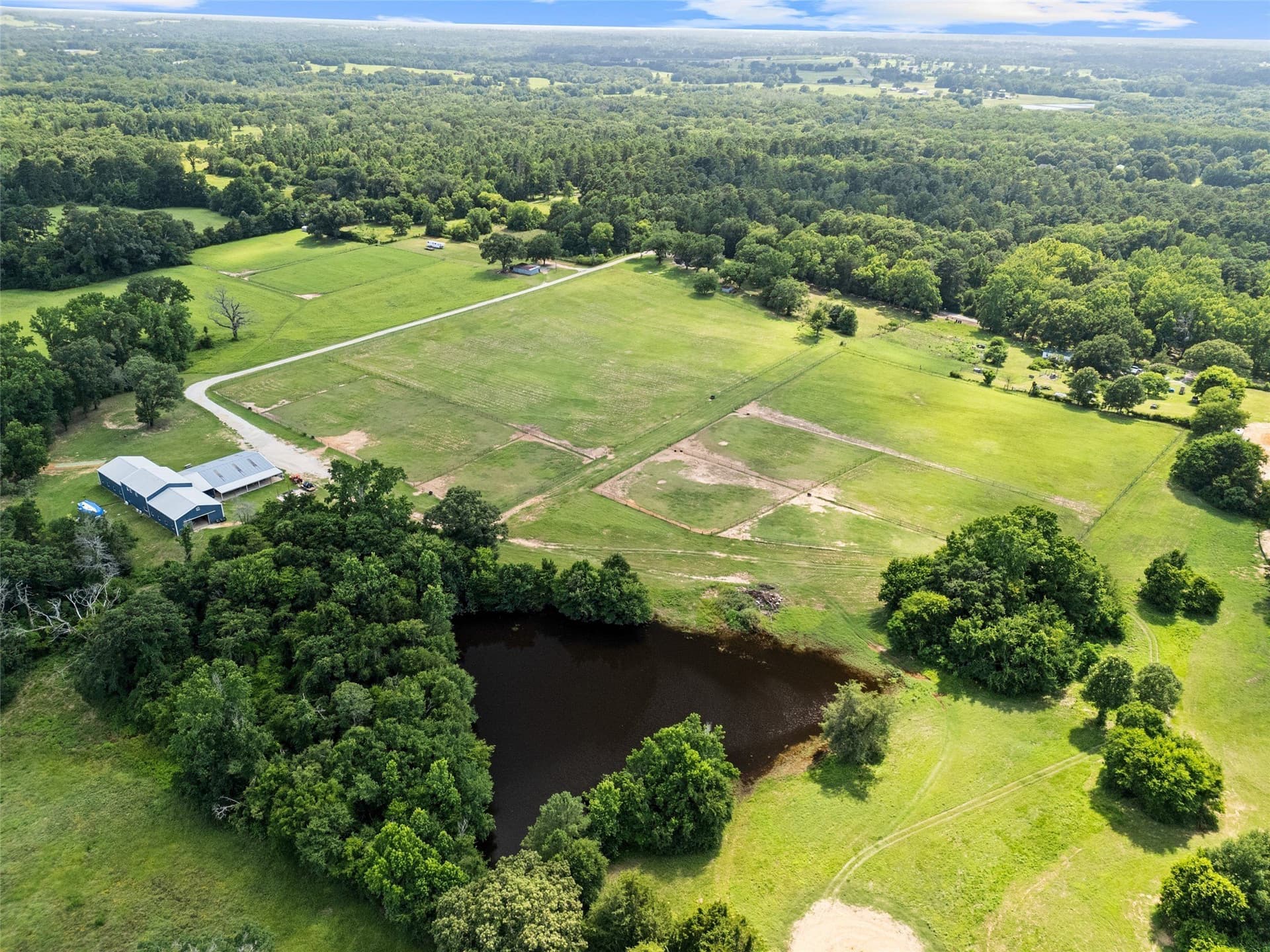 50 acres in Smith County gallery image 2