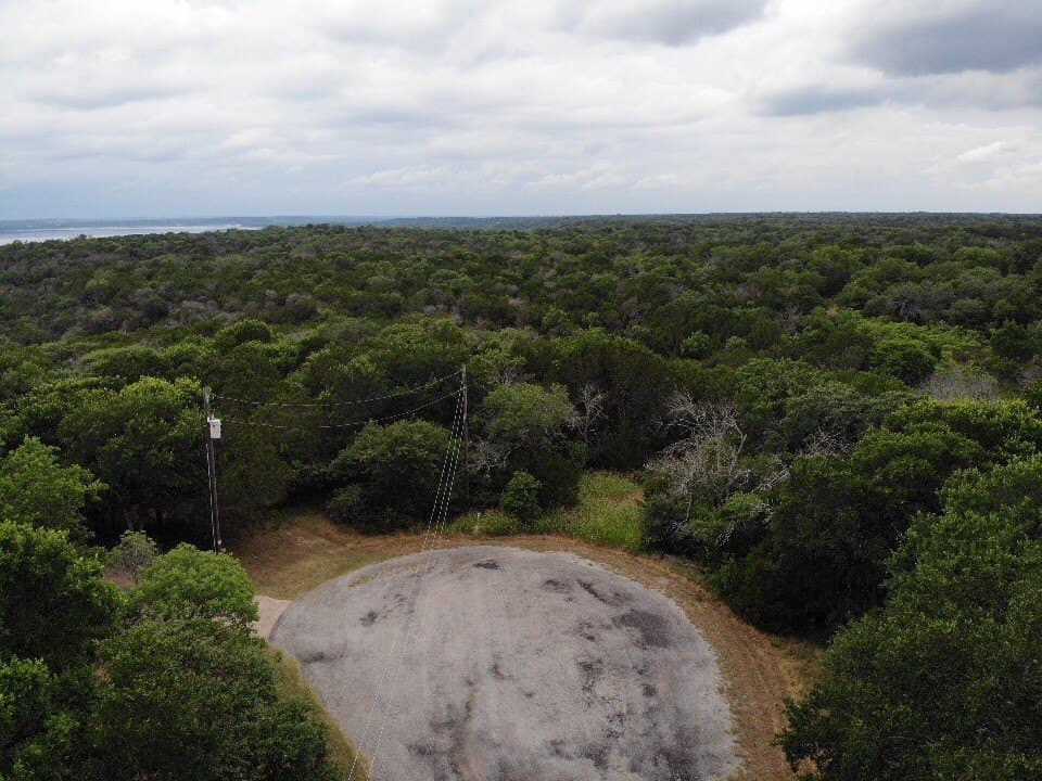 1.6 acres in Hill County - photo 2