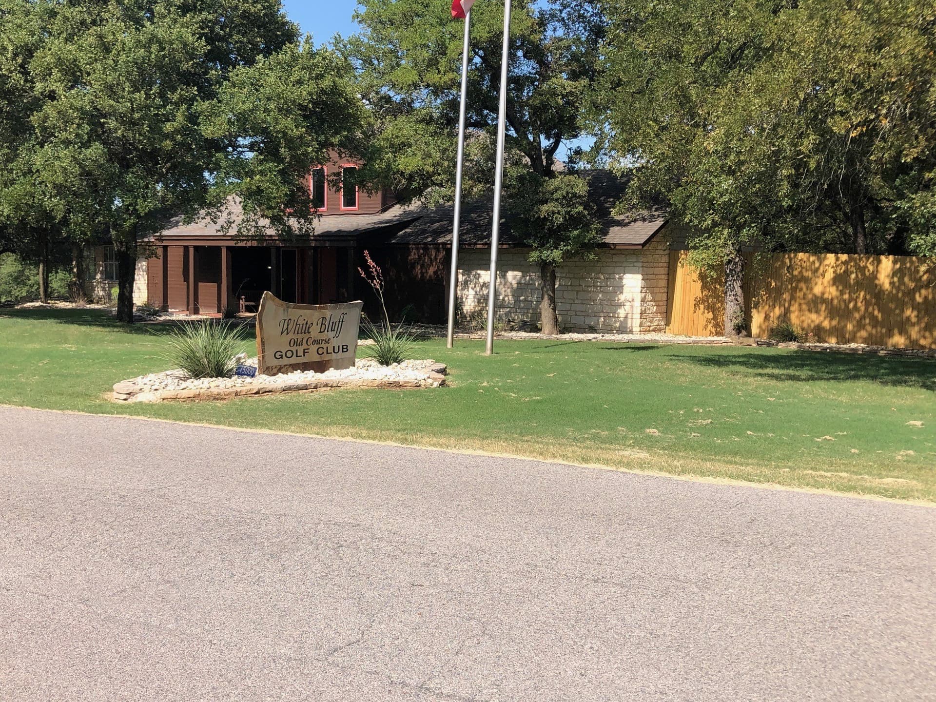 1.6 acres in Hill County - photo 4
