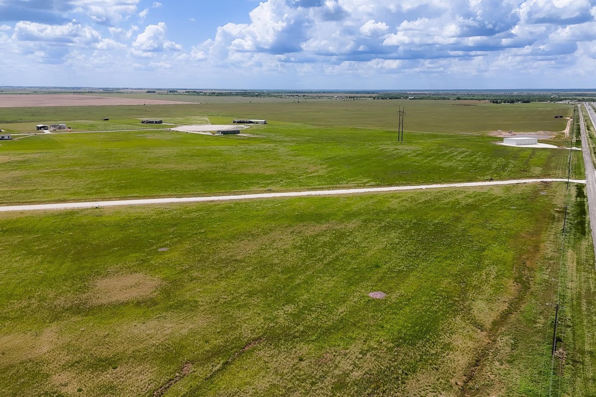 3.89 acres in Jones County gallery image 3
