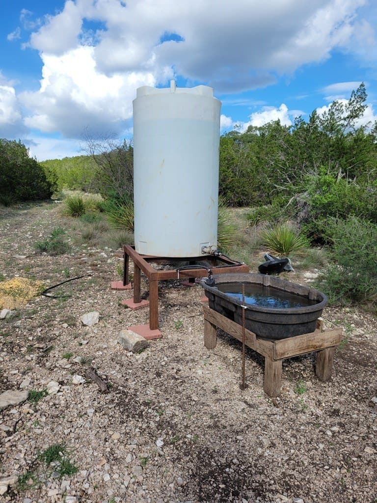 35.88 acres in Edwards County - photo 8