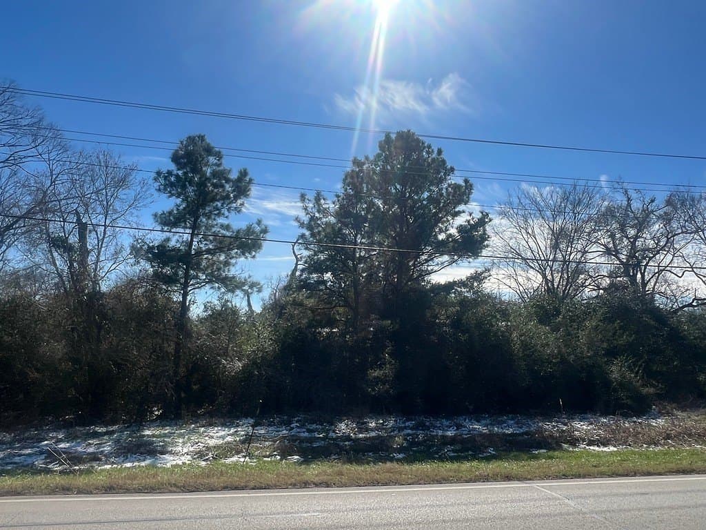 1.2 acres in Austin County