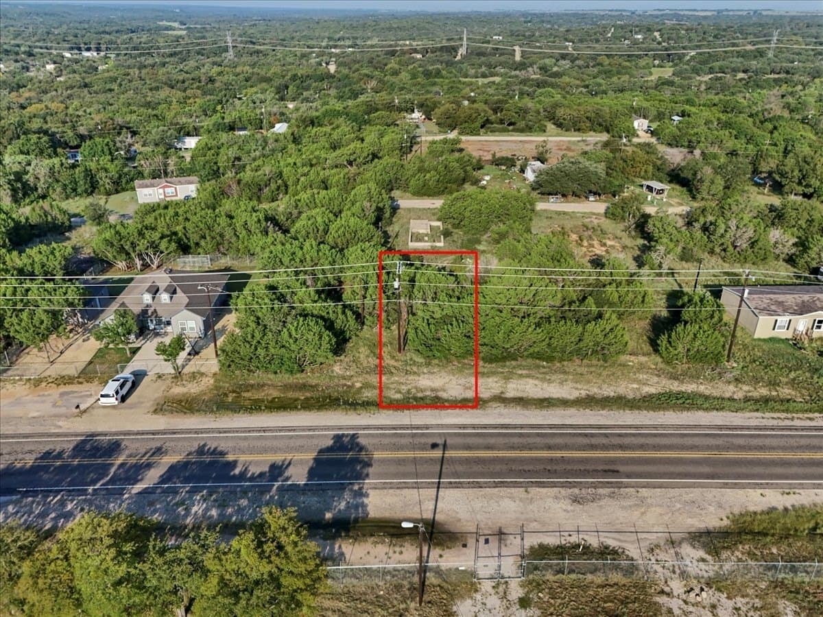 0.04 acres in Hood County gallery image 2
