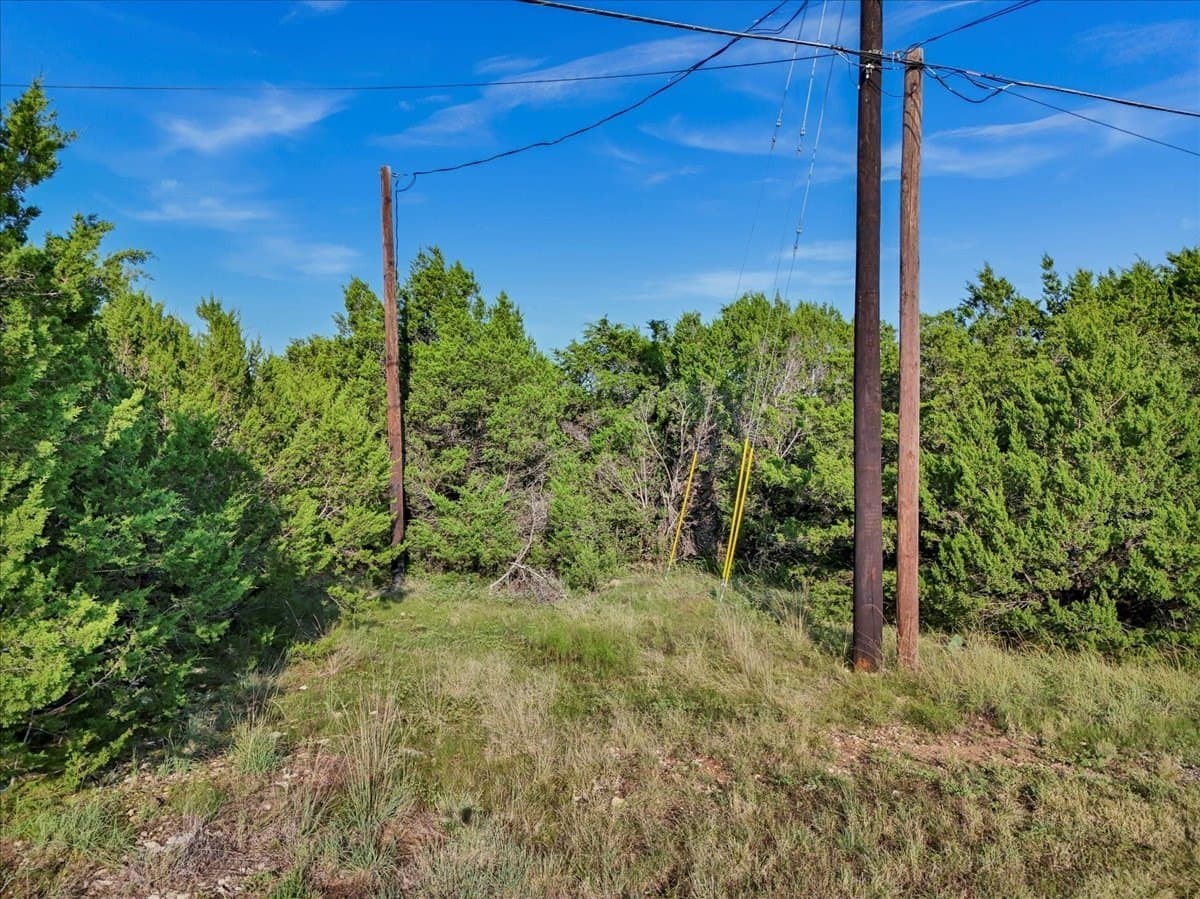 0.04 acres in Hood County - photo 3
