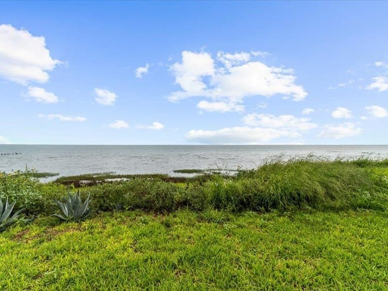 21,700 acres in San Patricio County - photo 40
