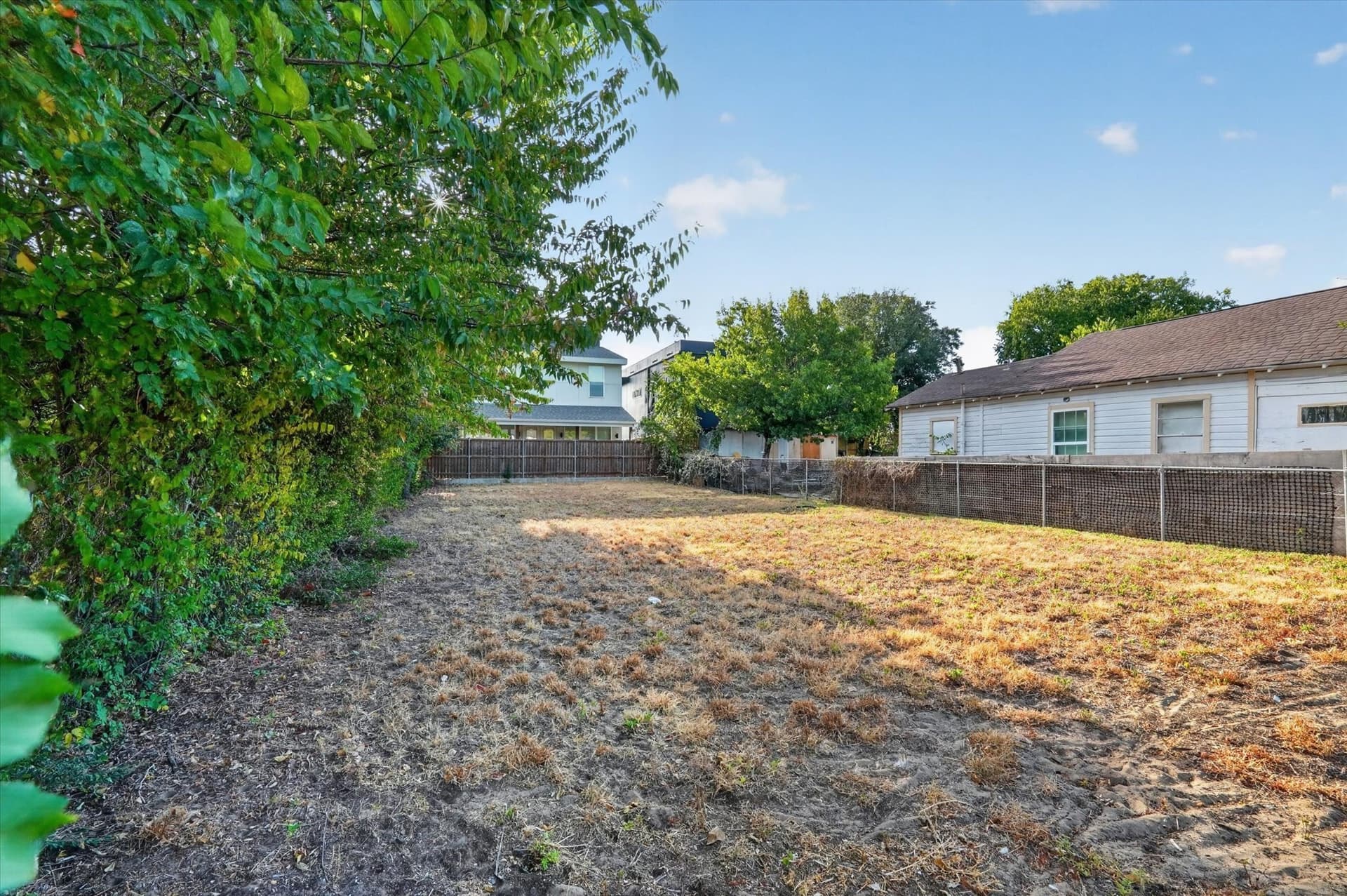 0.09 acres in Dallas County - photo 12