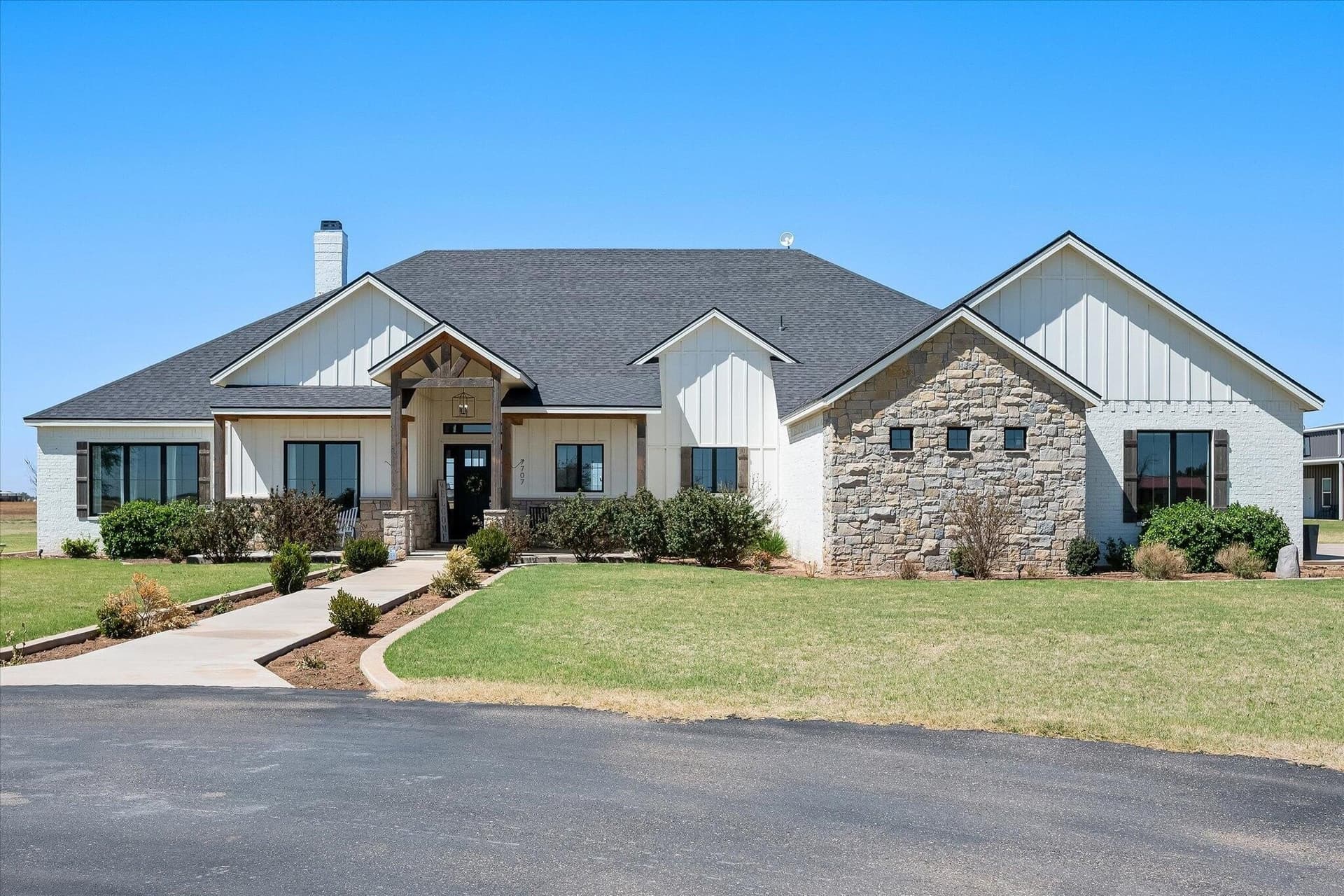 10 acres in Lubbock County gallery image 2