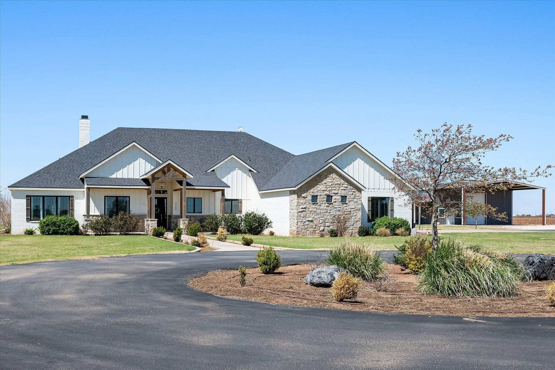 10 acres in Lubbock County