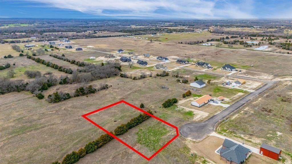 1 acres in Hunt County gallery image 2