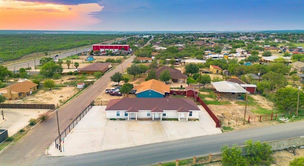 11,975 acres in Maverick County gallery image 2