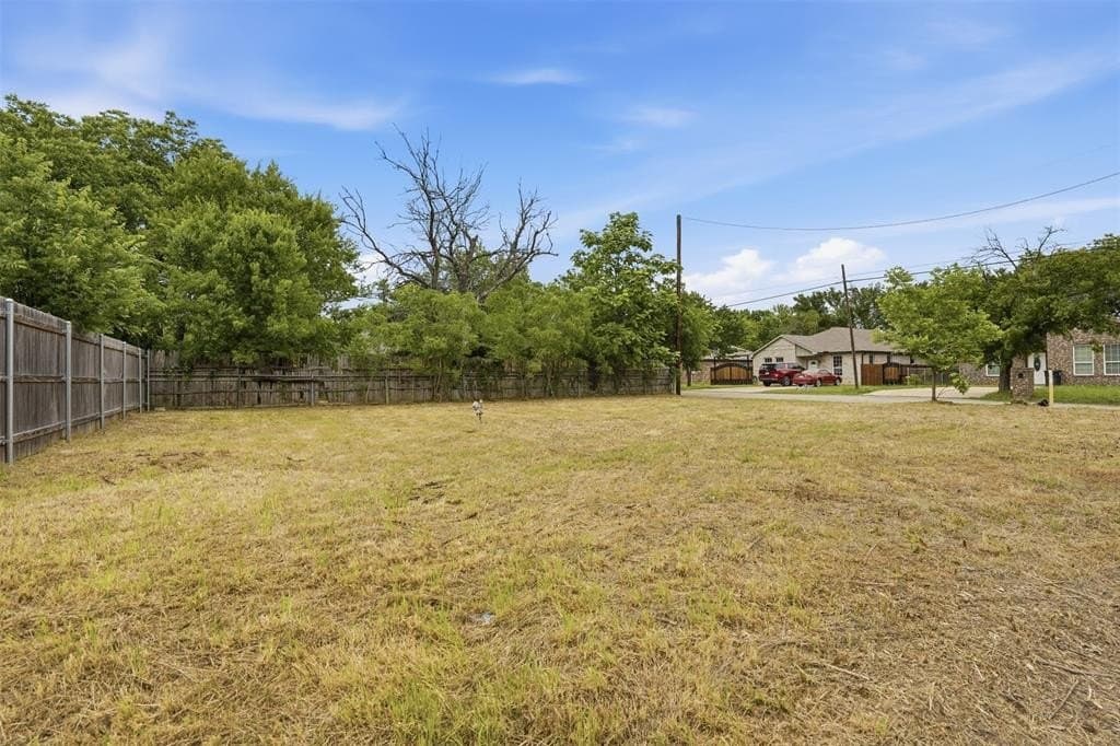 0.11 acres in Johnson County featured view