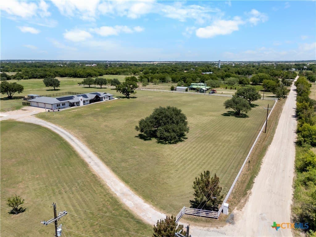 25.01 acres in Hill County - photo 3