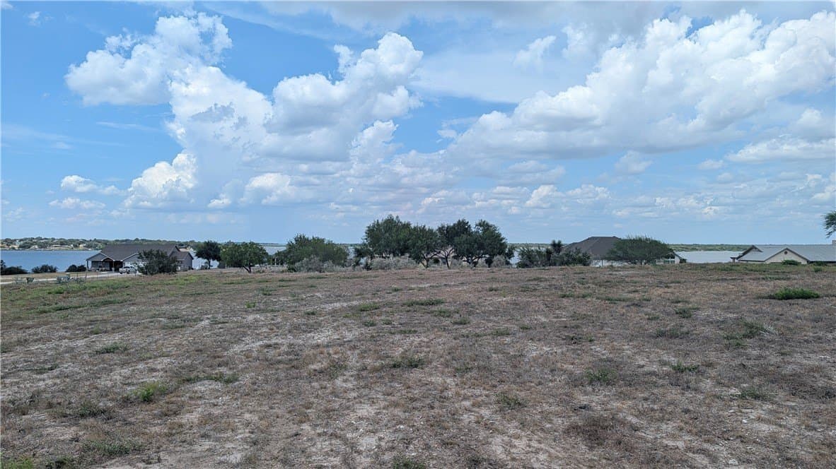 1.64 acres in Jim Wells County - photo 3