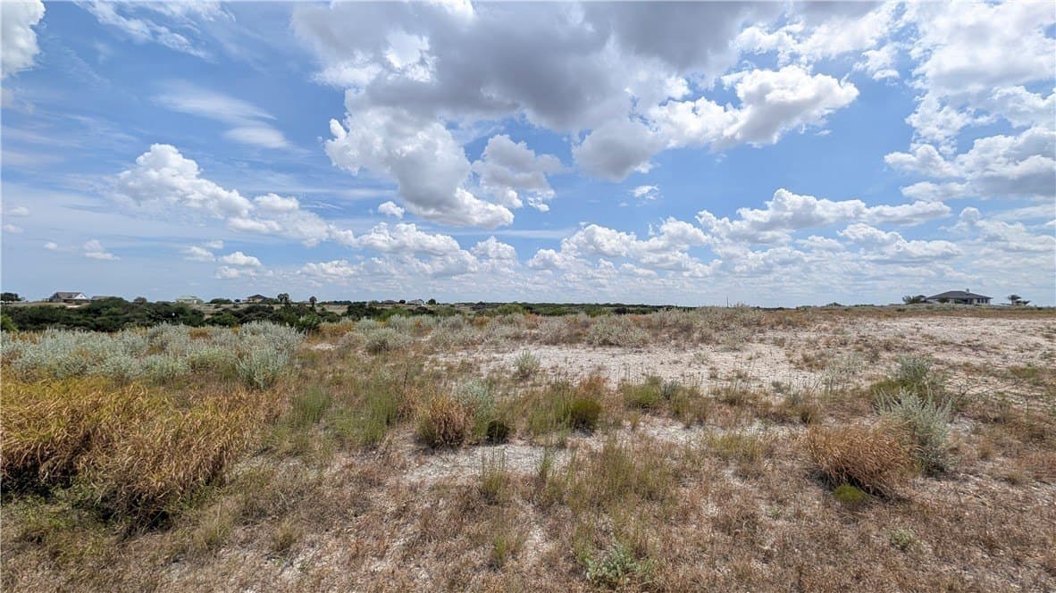 1.64 acres in Jim Wells County