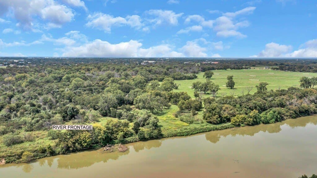 36.13 acres in McLennan County - photo 8