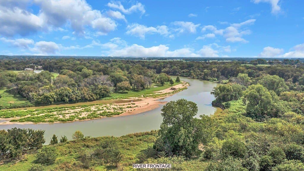 36.13 acres in McLennan County - photo 10