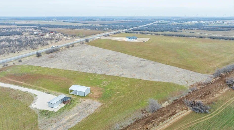 4.66 acres in Shackelford County - photo 7