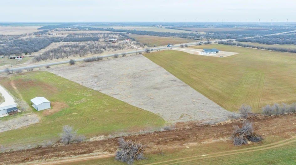 4.66 acres in Shackelford County - photo 6