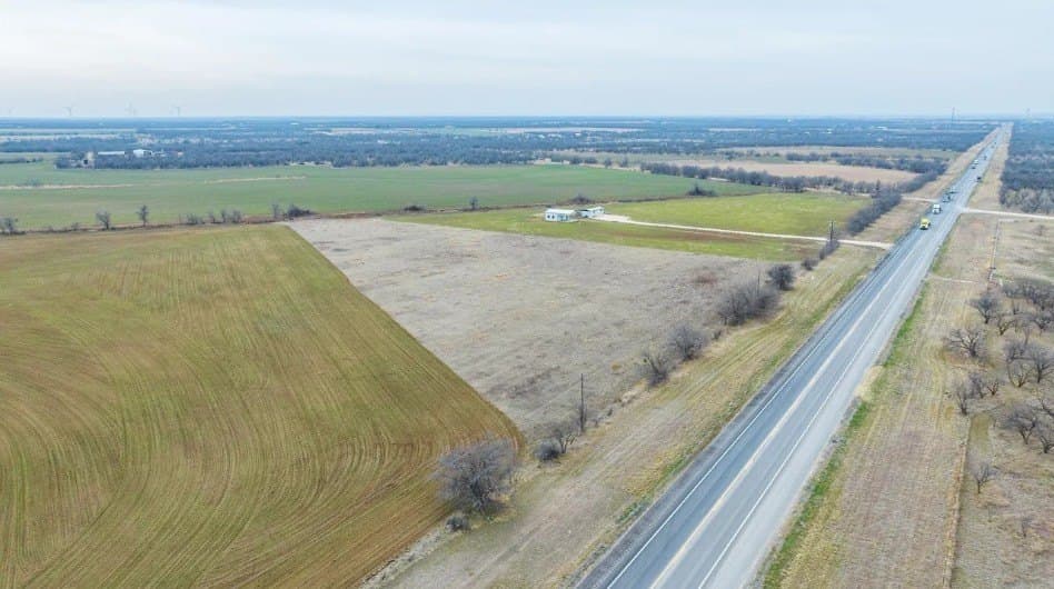 4.66 acres in Shackelford County - photo 10