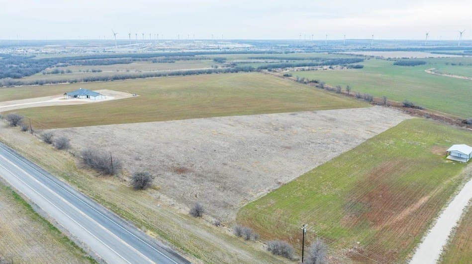 4.66 acres in Shackelford County - photo 9